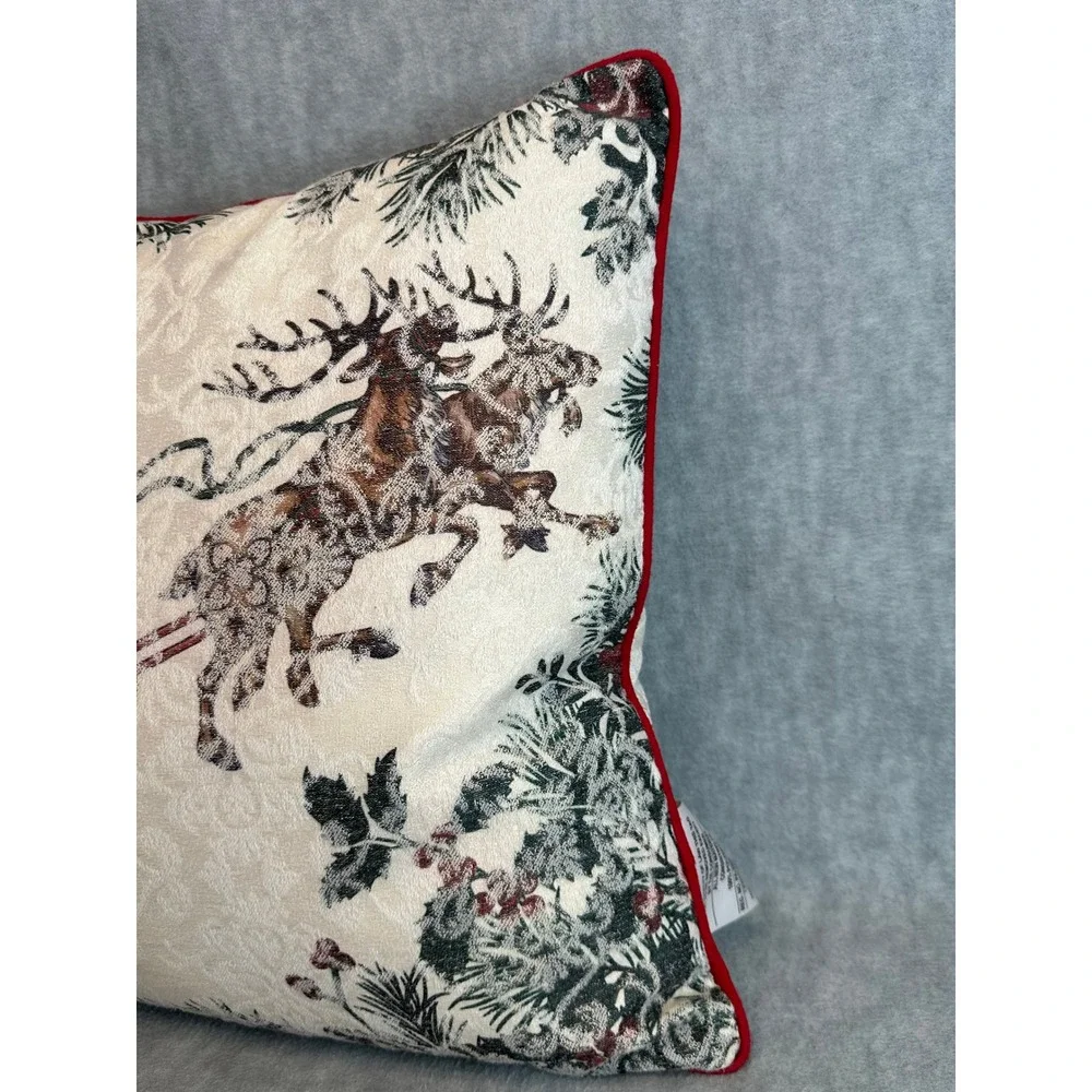 Christmas Olde World Santa Sleigh Reindeer Throw Pillow Red Trim Cream ‎ 17 x 17